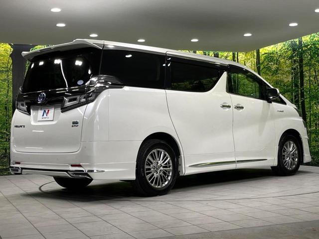 ヴェルファイアハイブリッド Ｖ　Ｌエディション　４ＷＤ　サンルーフ　モデリスタエアロ　純正ナビ　全方位カメラ　ＪＢＬサウンド　両側電動ドア　衝突軽減　レーダークルーズ　禁煙車　シートベンチレーション　ステアリングヒーター　電動リアゲート　ＥＴＣ（19枚目）