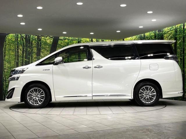 ヴェルファイアハイブリッド Ｖ　Ｌエディション　４ＷＤ　サンルーフ　モデリスタエアロ　純正ナビ　全方位カメラ　ＪＢＬサウンド　両側電動ドア　衝突軽減　レーダークルーズ　禁煙車　シートベンチレーション　ステアリングヒーター　電動リアゲート　ＥＴＣ（28枚目）