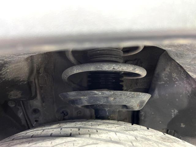 ＲＡＶ４ アドベンチャー　４ＷＤ　純正９型ＤＡ　全周囲カメラ　ＴＲＤガーニッシュ（ＬＥＤ付）　寒冷地仕様　衝突軽減　レーダークルーズ　置くだけ充電　禁煙車　合皮シート　パワーシート　ドラレコ　ルーフレール　純正１９インチＡＷ（21枚目）