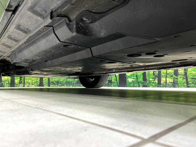 ＲＡＶ４ アドベンチャー　４ＷＤ　純正９型ＤＡ　全周囲カメラ　ＴＲＤガーニッシュ（ＬＥＤ付）　寒冷地仕様　衝突軽減　レーダークルーズ　置くだけ充電　禁煙車　合皮シート　パワーシート　ドラレコ　ルーフレール　純正１９インチＡＷ（22枚目）