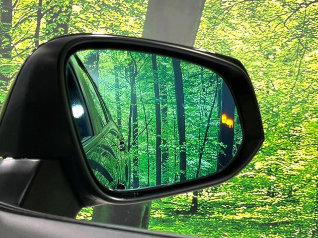 ＲＡＶ４ アドベンチャー　４ＷＤ　純正９型ＤＡ　全周囲カメラ　ＴＲＤガーニッシュ（ＬＥＤ付）　寒冷地仕様　衝突軽減　レーダークルーズ　置くだけ充電　禁煙車　合皮シート　パワーシート　ドラレコ　ルーフレール　純正１９インチＡＷ（67枚目）