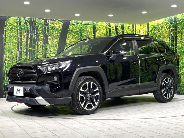 ＲＡＶ４ アドベンチャー　４ＷＤ　純正９型ＤＡ　全周囲カメラ　ＴＲＤガーニッシュ（ＬＥＤ付）　寒冷地仕様　衝突軽減　レーダークルーズ　置くだけ充電　禁煙車　合皮シート　パワーシート　ドラレコ　ルーフレール　純正１９インチＡＷ（72枚目）