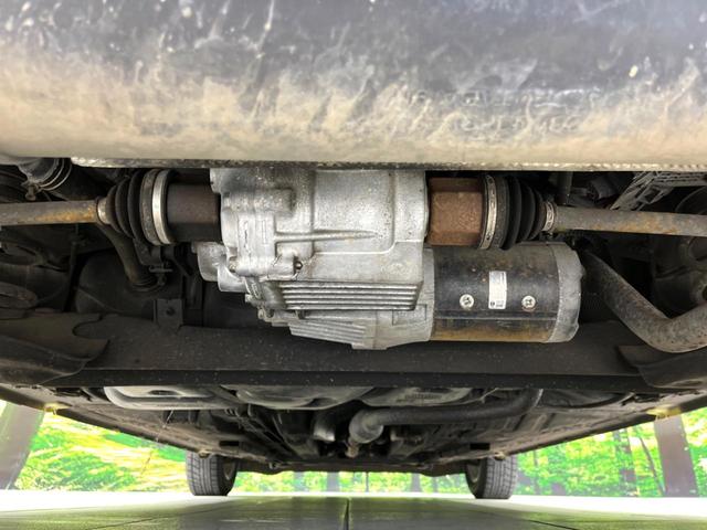 ノート ｅ－パワー　メダリスト　ＦＯＵＲ　４ＷＤ　純正ナビ　全方位カメラ　衝突軽減　レーダークルーズ　禁煙車　ハーフレザーシート　コーナーセンサー　寒冷地仕様　スマートキー　ＬＥＤヘッドライト・フォグ　オートライト　オートエアコン（20枚目）