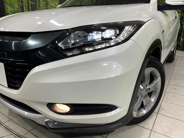 ヴェゼル ハイブリッドＸ・Ｌパッケージ　４ＷＤ　純正ナビ　バックカメラ　寒冷地仕様　衝突軽減　シートヒーター　ＥＴＣ　クルーズコントロール　スマートキー　ＬＥＤヘッド　オートライト　オートエアコン　純正１７インチＡＷ　ルーフレール（13枚目）