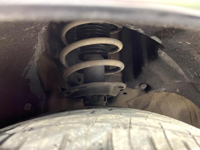 ヴェゼル ハイブリッドＸ・Ｌパッケージ　４ＷＤ　純正ナビ　バックカメラ　寒冷地仕様　衝突軽減　シートヒーター　ＥＴＣ　クルーズコントロール　スマートキー　ＬＥＤヘッド　オートライト　オートエアコン　純正１７インチＡＷ　ルーフレール（21枚目）