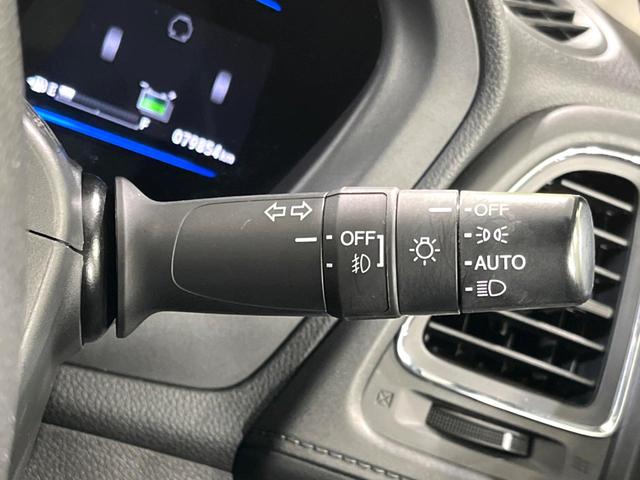 ヴェゼル ハイブリッドＸ・Ｌパッケージ　４ＷＤ　純正ナビ　バックカメラ　寒冷地仕様　衝突軽減　シートヒーター　ＥＴＣ　クルーズコントロール　スマートキー　ＬＥＤヘッド　オートライト　オートエアコン　純正１７インチＡＷ　ルーフレール（49枚目）