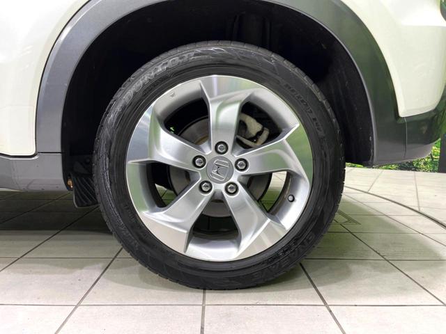 ヴェゼル ハイブリッドＸ・Ｌパッケージ　４ＷＤ　純正ナビ　バックカメラ　寒冷地仕様　衝突軽減　シートヒーター　ＥＴＣ　クルーズコントロール　スマートキー　ＬＥＤヘッド　オートライト　オートエアコン　純正１７インチＡＷ　ルーフレール（66枚目）