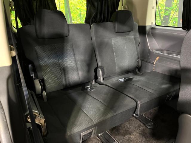 デリカＤ：５ シャモニー　両側電動ドア　純正ナビ　バックカメラ　寒冷地仕様　禁煙車　シートヒーター　パワーシート　ドラレコ　ＨＩＤヘッド　ＥＴＣ　オートライト　オートエアコン　純正１８インチＡＷ　リアエアコン　スマートキー（11枚目）