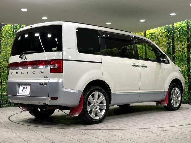 デリカＤ：５ シャモニー　両側電動ドア　純正ナビ　バックカメラ　寒冷地仕様　禁煙車　シートヒーター　パワーシート　ドラレコ　ＨＩＤヘッド　ＥＴＣ　オートライト　オートエアコン　純正１８インチＡＷ　リアエアコン　スマートキー（19枚目）