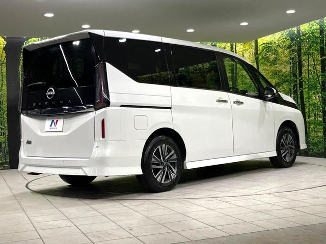セレナ ハイウェイスターＶ　４ＷＤ　１２．３型ナビ　ハンズフリー両側電動ドア　全周囲カメラ　寒冷地仕様　衝突軽減　プロパイロット　レーダークルーズ　禁煙車　コーナーセンサー　スマートキー　ＬＥＤヘッド　ＥＴＣ　オートハイビーム（19枚目）