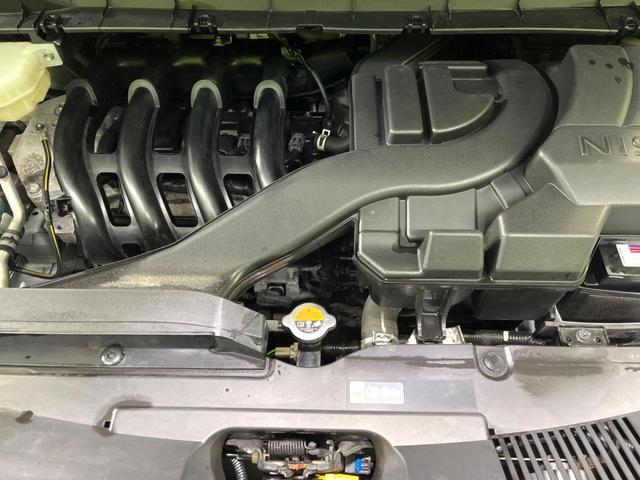 セレナ ハイウェイスターＶ　４ＷＤ　１２．３型ナビ　ハンズフリー両側電動ドア　全周囲カメラ　寒冷地仕様　衝突軽減　プロパイロット　レーダークルーズ　禁煙車　コーナーセンサー　スマートキー　ＬＥＤヘッド　ＥＴＣ　オートハイビーム（20枚目）