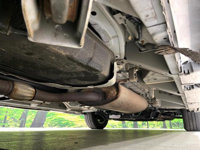 セレナ ハイウェイスターＶ　４ＷＤ　１２．３型ナビ　ハンズフリー両側電動ドア　全周囲カメラ　寒冷地仕様　衝突軽減　プロパイロット　レーダークルーズ　禁煙車　コーナーセンサー　スマートキー　ＬＥＤヘッド　ＥＴＣ　オートハイビーム（24枚目）