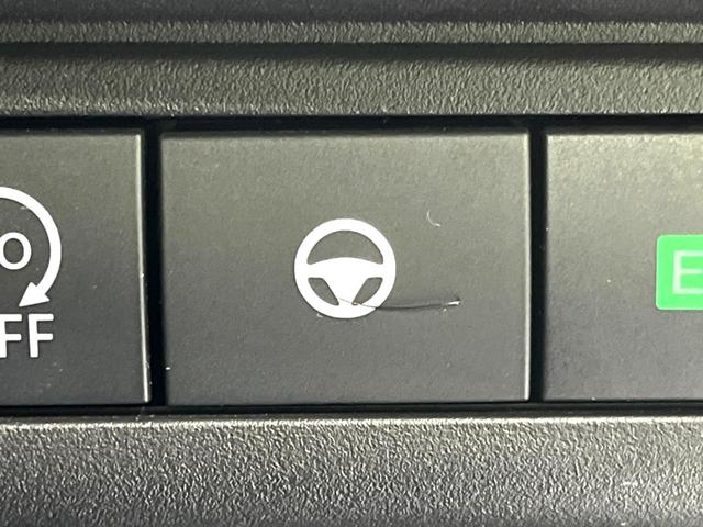 セレナ ハイウェイスターＶ　４ＷＤ　１２．３型ナビ　ハンズフリー両側電動ドア　全周囲カメラ　寒冷地仕様　衝突軽減　プロパイロット　レーダークルーズ　禁煙車　コーナーセンサー　スマートキー　ＬＥＤヘッド　ＥＴＣ　オートハイビーム（43枚目）