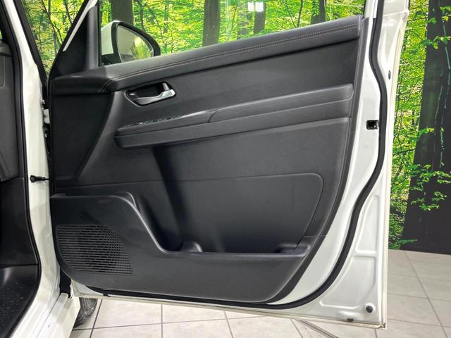 セレナ ハイウェイスターＶ　４ＷＤ　１２．３型ナビ　ハンズフリー両側電動ドア　全周囲カメラ　寒冷地仕様　衝突軽減　プロパイロット　レーダークルーズ　禁煙車　コーナーセンサー　スマートキー　ＬＥＤヘッド　ＥＴＣ　オートハイビーム（66枚目）