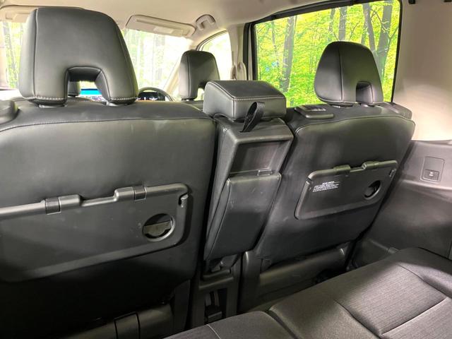 セレナ ハイウェイスターＶ　４ＷＤ　１２．３型ナビ　ハンズフリー両側電動ドア　全周囲カメラ　寒冷地仕様　衝突軽減　プロパイロット　レーダークルーズ　禁煙車　コーナーセンサー　スマートキー　ＬＥＤヘッド　ＥＴＣ　オートハイビーム（67枚目）