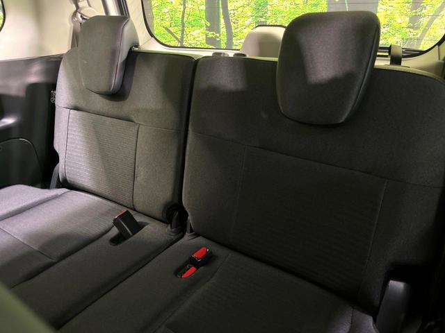 セレナ ハイウェイスターＶ　４ＷＤ　１２．３型ナビ　ハンズフリー両側電動ドア　全周囲カメラ　寒冷地仕様　衝突軽減　プロパイロット　レーダークルーズ　禁煙車　コーナーセンサー　スマートキー　ＬＥＤヘッド　ＥＴＣ　オートハイビーム（72枚目）