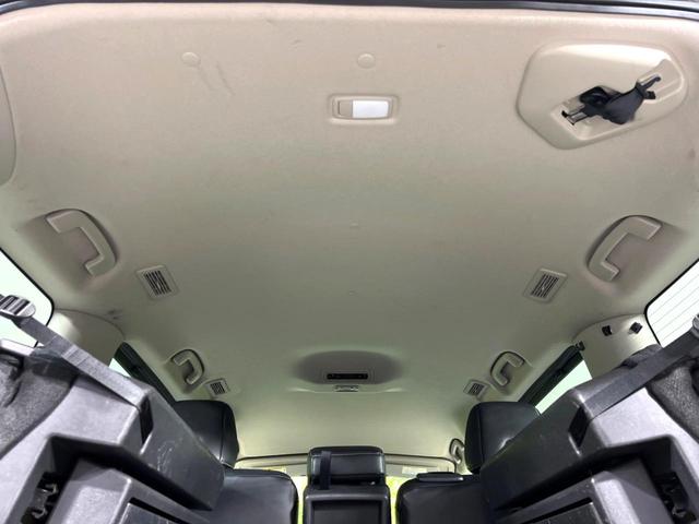 セレナ ハイウェイスターＶ　４ＷＤ　１２．３型ナビ　ハンズフリー両側電動ドア　全周囲カメラ　寒冷地仕様　衝突軽減　プロパイロット　レーダークルーズ　禁煙車　コーナーセンサー　スマートキー　ＬＥＤヘッド　ＥＴＣ　オートハイビーム（77枚目）