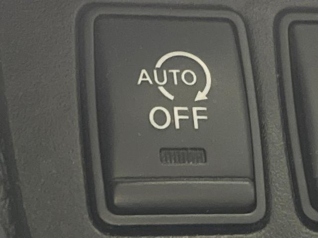 セレナ ライダー　ブラックライン　４ＷＤ　純正ナビ　後席モニター　バックカメラ　両側電動ドア　禁煙車　ＨＩＤヘッド　ＥＴＣ　クルコン　寒冷地仕様　スマートキー　オートライト　オートエアコン　リアエアコン　Ｂｌｕｅｔｏｏｔｈ（55枚目）