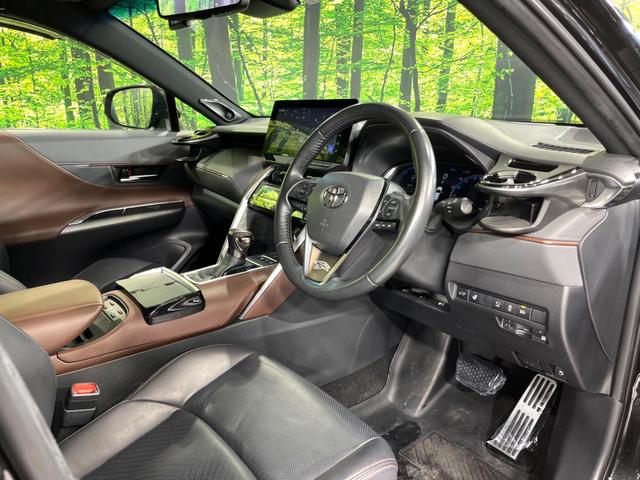 ハリアーハイブリッド Z レザーパッケージ 4WD GRエアロ 純正12型ナビ 全周囲カメラ JBLサウンド レザーシート デジタルインナーミラー 前席シートヒーター&エアコン パワーシート 衝突軽減 レーダークルーズ 禁煙車 電動リアゲート(47枚目)
