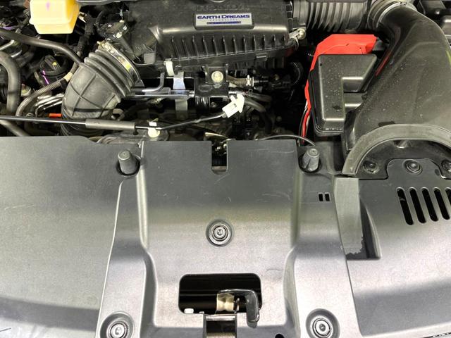 ステップワゴンスパーダ スパーダ ホンダセンシング 4WD 純正9型ナビ 両側電動ドア バックカメラ 衝突軽減 レーダークルーズ 禁煙車 LEDヘッド・フォグ ダブルエアコン ステアリングスイッチ フルセグ ETC パドルシフト 純正17インチAW(19枚目)