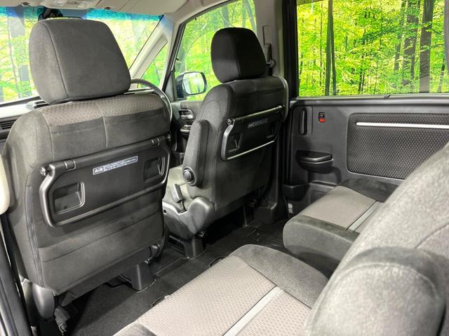 ステップワゴンスパーダ スパーダ ホンダセンシング 4WD 純正9型ナビ 両側電動ドア バックカメラ 衝突軽減 レーダークルーズ 禁煙車 LEDヘッド・フォグ ダブルエアコン ステアリングスイッチ フルセグ ETC パドルシフト 純正17インチAW(42枚目)