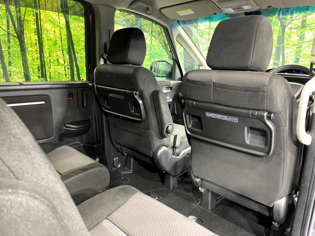 ステップワゴンスパーダ スパーダ ホンダセンシング 4WD 純正9型ナビ 両側電動ドア バックカメラ 衝突軽減 レーダークルーズ 禁煙車 LEDヘッド・フォグ ダブルエアコン ステアリングスイッチ フルセグ ETC パドルシフト 純正17インチAW(43枚目)