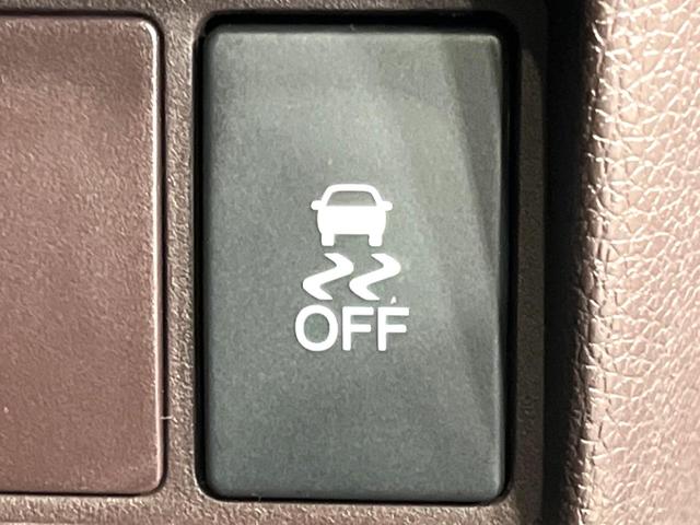 N-WGNカスタム G 4WD 禁煙車 スマートキー HIDヘッド フォグ ETC ステアリングスイッチ オートライト オートエアコン 横滑り防止装置 純正14インチAW USB 革巻きステアリング 盗難防止システム(6枚目)