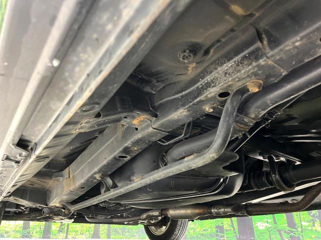 N-WGNカスタム G 4WD 禁煙車 スマートキー HIDヘッド フォグ ETC ステアリングスイッチ オートライト オートエアコン 横滑り防止装置 純正14インチAW USB 革巻きステアリング 盗難防止システム(21枚目)