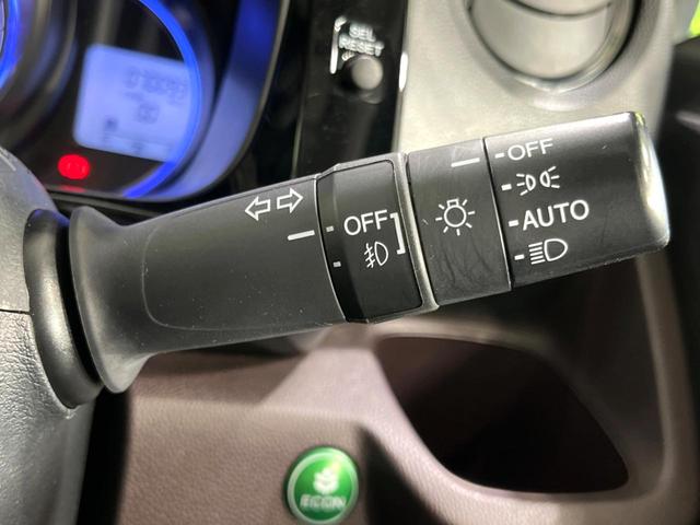 N-WGNカスタム G 4WD 禁煙車 スマートキー HIDヘッド フォグ ETC ステアリングスイッチ オートライト オートエアコン 横滑り防止装置 純正14インチAW USB 革巻きステアリング 盗難防止システム(41枚目)