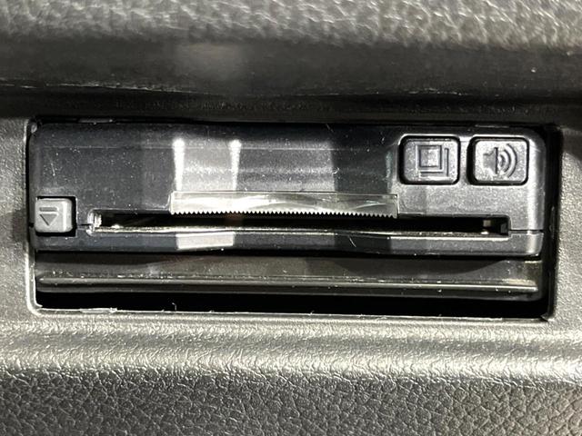 スペーシア ハイブリッドG 4WD SDナビ シートヒーター スライドドア ドラレコ ETC オートライト オートエアコン リアヒーターダクト Bluetooth CD DVD再生 フルセグ アームレスト 衝突安全ボディ(6枚目)