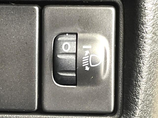 スペーシア ハイブリッドG 4WD SDナビ シートヒーター スライドドア ドラレコ ETC オートライト オートエアコン リアヒーターダクト Bluetooth CD DVD再生 フルセグ アームレスト 衝突安全ボディ(51枚目)