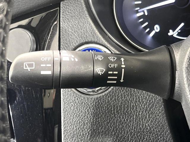 エクストレイル 20X エマージェンシーブレーキパッケージ 4WD 7人乗り 純正SDナビ バックカメラ 寒冷地仕様 衝突軽減 禁煙車 ルーフレール 防水カプロンシート ドラレコ コーナーセンサー スマートキー LEDヘッド ビルトインETC(43枚目)