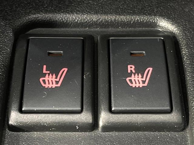 ジムニー ＸＬ　ディスプレイオーディオ　バックカメラ　シートヒーター　衝突軽減　クリアランスソナー　ＬＥＤライト　フォグ　純正１６インチＡＷ　横滑り防止装置　アイドリングストップ　オートエアコン　スマートキー　禁煙車（6枚目）