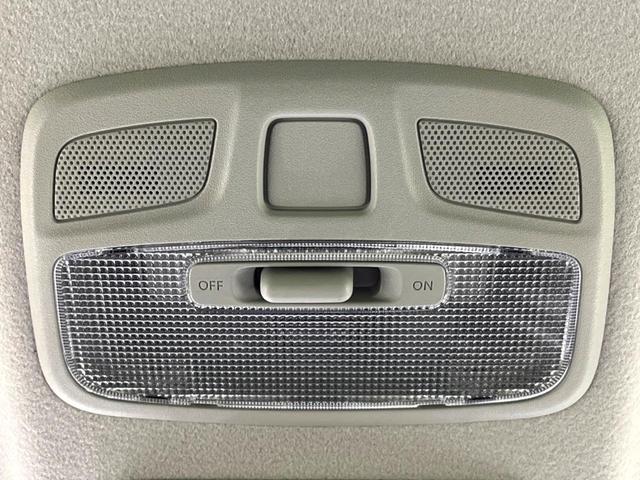 ジムニー ＸＬ　ディスプレイオーディオ　バックカメラ　シートヒーター　衝突軽減　クリアランスソナー　ＬＥＤライト　フォグ　純正１６インチＡＷ　横滑り防止装置　アイドリングストップ　オートエアコン　スマートキー　禁煙車（43枚目）