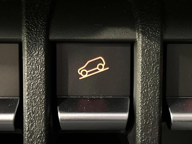 ジムニー ＸＬ　ディスプレイオーディオ　バックカメラ　シートヒーター　衝突軽減　クリアランスソナー　ＬＥＤライト　フォグ　純正１６インチＡＷ　横滑り防止装置　アイドリングストップ　オートエアコン　スマートキー　禁煙車（49枚目）