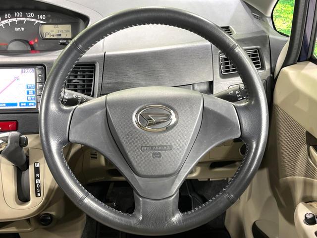 ムーヴ Xリミテッド 4WD 純正ナビ バックカメラ 禁煙車 スマートキー シートリフター オートエアコン 電動格納ミラー 純正14インチアルミ CD 地デジ プライバシーガラス 盗難防止システム(12枚目)