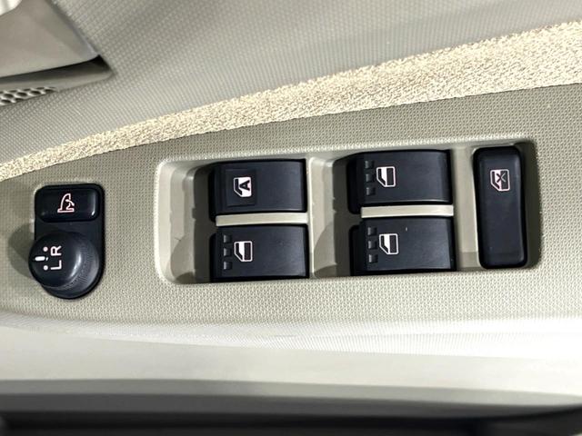 ムーヴ Xリミテッド 4WD 純正ナビ バックカメラ 禁煙車 スマートキー シートリフター オートエアコン 電動格納ミラー 純正14インチアルミ CD 地デジ プライバシーガラス 盗難防止システム(46枚目)