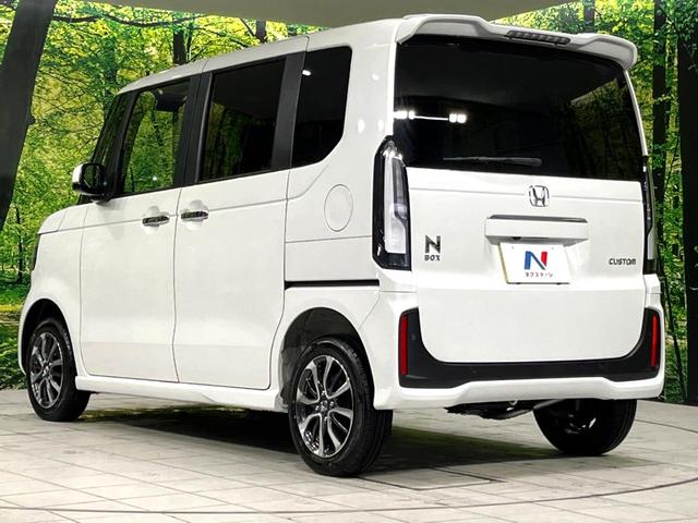 Ｎ－ＢＯＸカスタム ベースグレード　４ＷＤ　届出済未使用車　電動ドア　シートヒーター　レーダークルーズ　衝突軽減　オートブレーキホールド　ＬＥＤライト　純正１４インチＡＷ　リアヒーターダクト　ロールサンシェード　アームレスト　ＵＳＢ（18枚目）