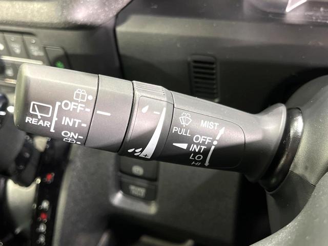 Ｎ－ＢＯＸカスタム ベースグレード　４ＷＤ　届出済未使用車　電動ドア　シートヒーター　レーダークルーズ　衝突軽減　オートブレーキホールド　ＬＥＤライト　純正１４インチＡＷ　リアヒーターダクト　ロールサンシェード　アームレスト　ＵＳＢ（47枚目）