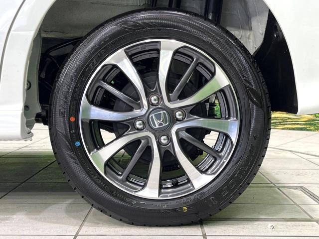 Ｎ－ＢＯＸカスタム ベースグレード　４ＷＤ　届出済未使用車　電動ドア　シートヒーター　レーダークルーズ　衝突軽減　オートブレーキホールド　ＬＥＤライト　純正１４インチＡＷ　リアヒーターダクト　ロールサンシェード　アームレスト　ＵＳＢ（61枚目）