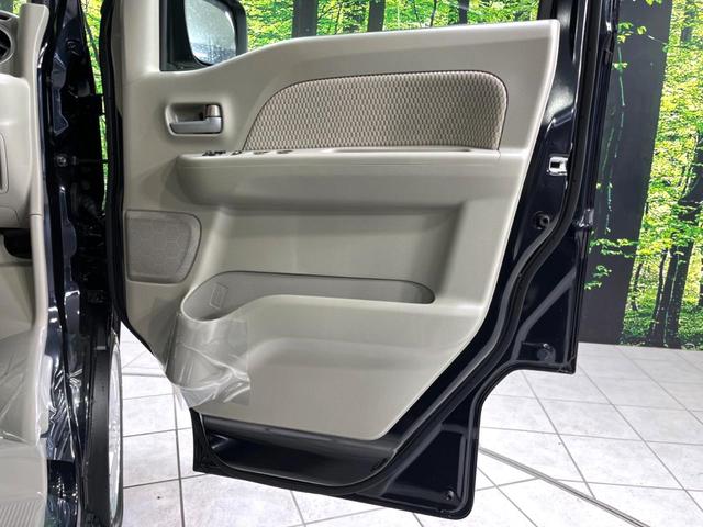 エブリイワゴン PZターボスペシャル 4WD 届出済未使用車 両側電動ドア オートステップ クリアランスソナー シートヒーター 衝突軽減 LEDライト フォグ オートライト リアヒーター ステアリングスイッチ 純正14インチAW USB(40枚目)