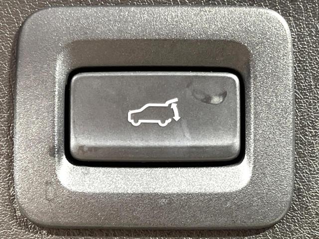 ＣＸ－５ ＸＤ　エクスクルーシブモード　４ＷＤ　マツダコネクト　全周囲カメラ　ＢＯＳＥサウンド　衝突軽減　レーダークルーズ　電動リアゲート　ステアリングヒーター　シートヒーター＆エアコン　ドラレコ　コーナーセンサー　純正１９インチＡＷ（6枚目）