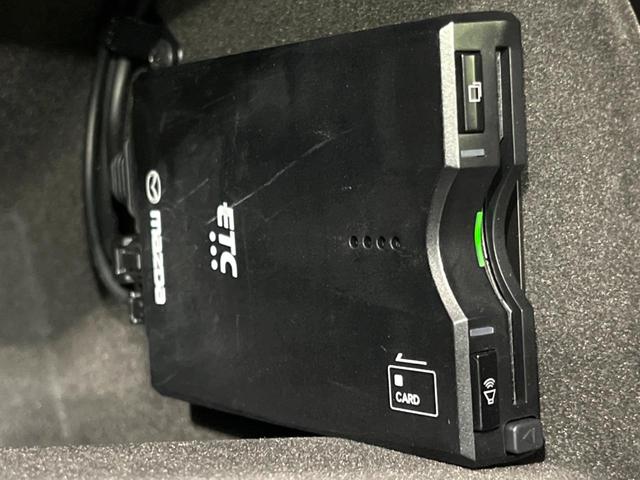 ＣＸ－５ ＸＤ　エクスクルーシブモード　４ＷＤ　マツダコネクト　全周囲カメラ　ＢＯＳＥサウンド　衝突軽減　レーダークルーズ　電動リアゲート　ステアリングヒーター　シートヒーター＆エアコン　ドラレコ　コーナーセンサー　純正１９インチＡＷ（34枚目）