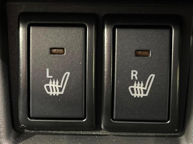 スペーシアカスタム ハイブリッドＸＳ　４ＷＤ　届出済未使用車　両側電動ドア　ステアリングヒーター　シートヒーター　レーダークルーズ　衝突軽減　ＬＥＤライト・フォグ　合皮シート　サーキュレーター　後席アームレスト　純正１５インチＡＷ　ＵＳＢ（6枚目）