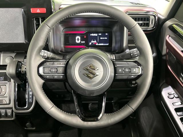 スペーシアカスタム ハイブリッドＸＳ　４ＷＤ　届出済未使用車　両側電動ドア　ステアリングヒーター　シートヒーター　レーダークルーズ　衝突軽減　ＬＥＤライト・フォグ　合皮シート　サーキュレーター　後席アームレスト　純正１５インチＡＷ　ＵＳＢ（12枚目）