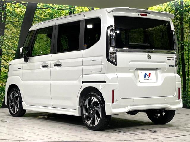スペーシアカスタム ハイブリッドＸＳ　４ＷＤ　届出済未使用車　両側電動ドア　ステアリングヒーター　シートヒーター　レーダークルーズ　衝突軽減　ＬＥＤライト・フォグ　合皮シート　サーキュレーター　後席アームレスト　純正１５インチＡＷ　ＵＳＢ（18枚目）