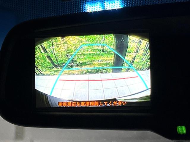 ハイエースバン スーパーGL ダークプライム 4WD ターボ SDナビ ベットキッド バックカメラ ハーフレザーシート スマートキー LEDヘッド ビルトインETC オートライト オートエアコン リアエアコン Bluetooth(5枚目)