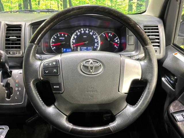 ハイエースバン スーパーGL ダークプライム 4WD ターボ SDナビ ベットキッド バックカメラ ハーフレザーシート スマートキー LEDヘッド ビルトインETC オートライト オートエアコン リアエアコン Bluetooth(12枚目)