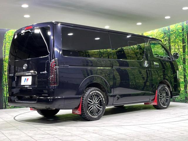 ハイエースバン スーパーGL ダークプライム 4WD ターボ SDナビ ベットキッド バックカメラ ハーフレザーシート スマートキー LEDヘッド ビルトインETC オートライト オートエアコン リアエアコン Bluetooth(18枚目)