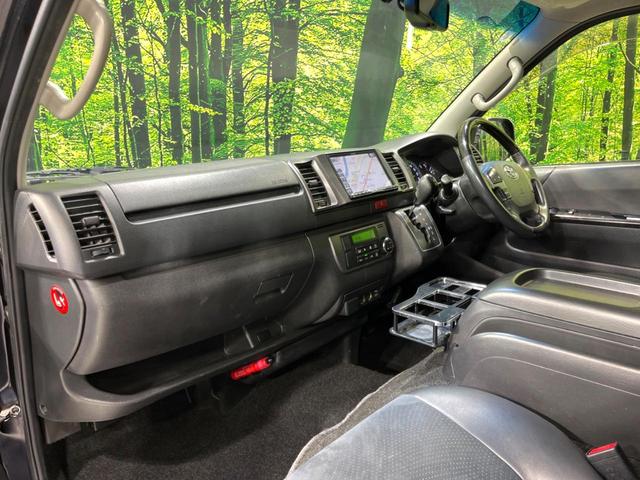 ハイエースバン スーパーGL ダークプライム 4WD ターボ SDナビ ベットキッド バックカメラ ハーフレザーシート スマートキー LEDヘッド ビルトインETC オートライト オートエアコン リアエアコン Bluetooth(52枚目)